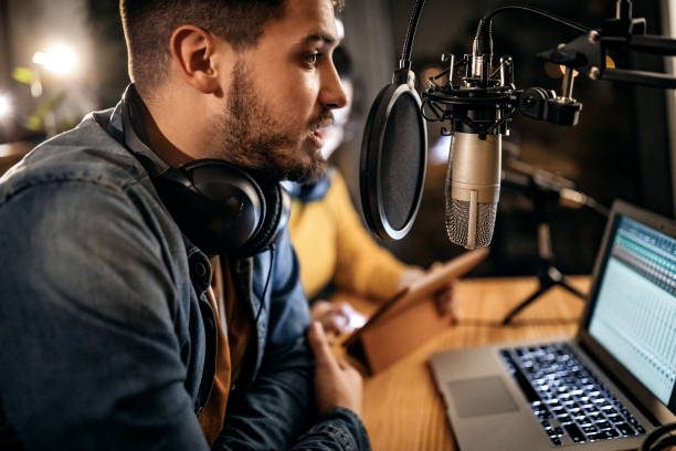 Surgery To Make Voice Deeper 1 This Is My First Time On Radio Voice Mic Stock Pictures, Royalty-Free Photos &Amp; Images